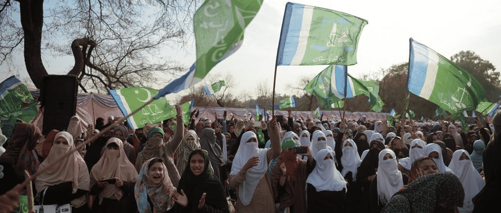 Attack on the rally by Jamaat-e-Islami in Karachi