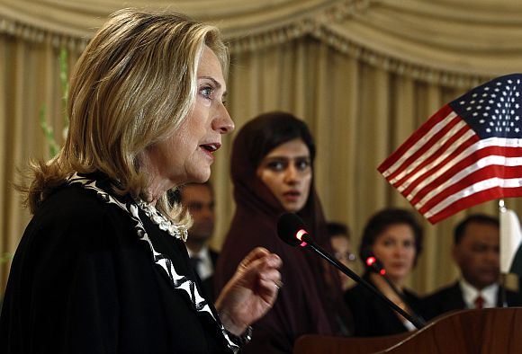 Similarity between the US and Pakistan democracy