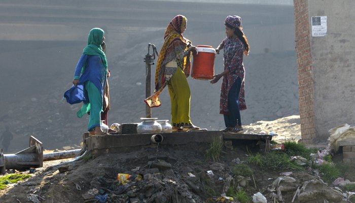 Pakistan may face severe water shortage, warn experts